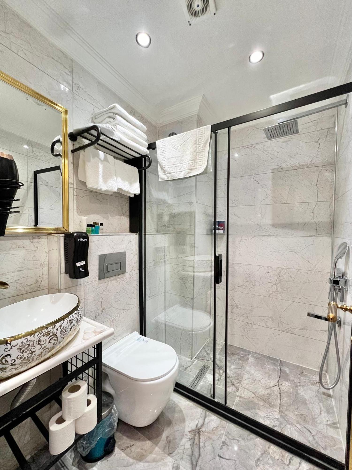 اسطنبول Taksim Larissa Residence المظهر الخارجي الصورة